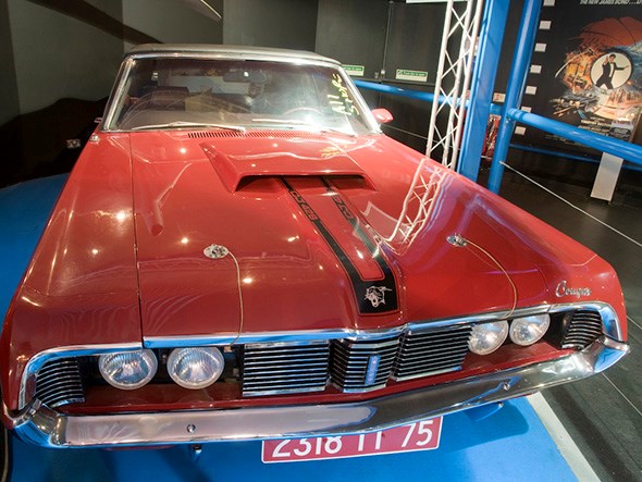 Mercury Cougar