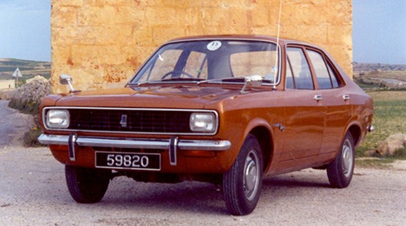 Hillman Avenger