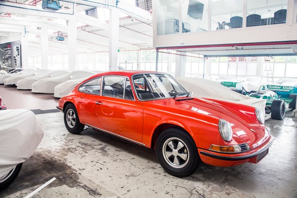A prototype for a four-seat Porsche 911
