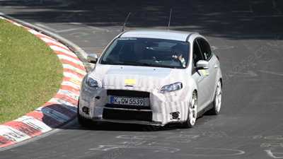 Ford Focus RS (2016) spy shots