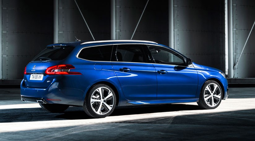 Peugeot 308 GT (2014) takes on Golf GTI | CAR Magazine Peugeot 308 GT (2014) takes on Golf GTI | CAR Magazine