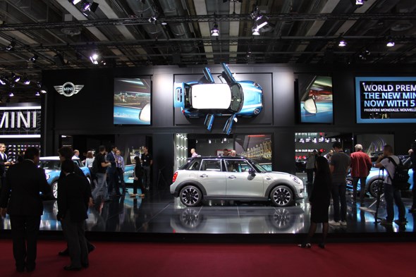 Mini 5dr at Paris motor show 2014
