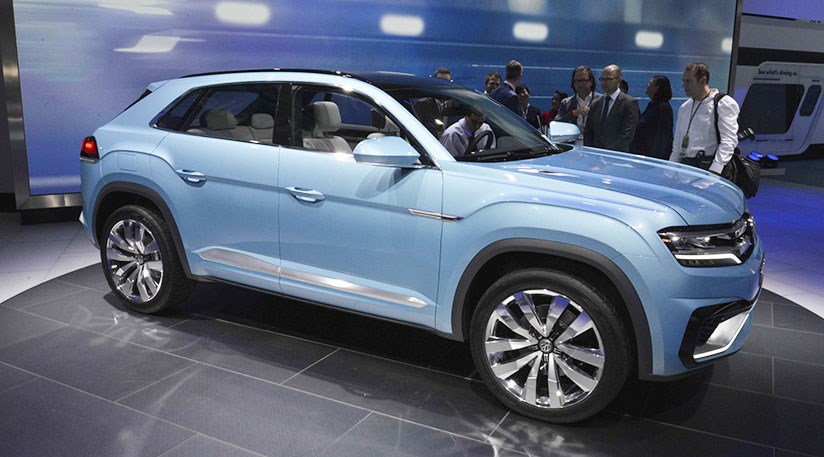 VW Cross Coupe GTE crossover at 2015 Detroit show | CAR Magazine