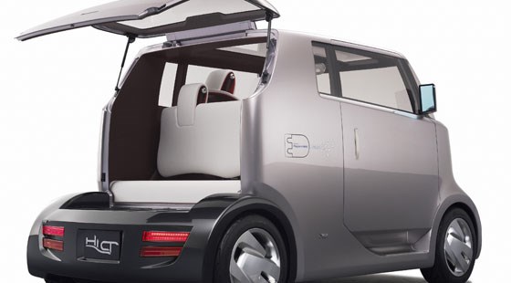 Toyota HiCT CAR Magazine