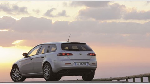 Alfa Romeo 159 Sportwagon 3 2 V6 2007 Review Car Magazine