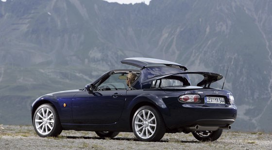 Mazda Mx 5 Roadster Coupe 06 Review Car Magazine