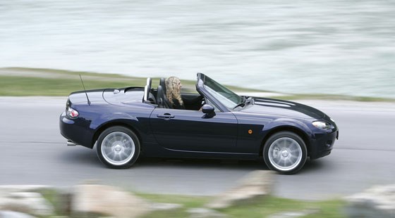 Mazda Mx 5 Roadster Coupe 06 Review Car Magazine