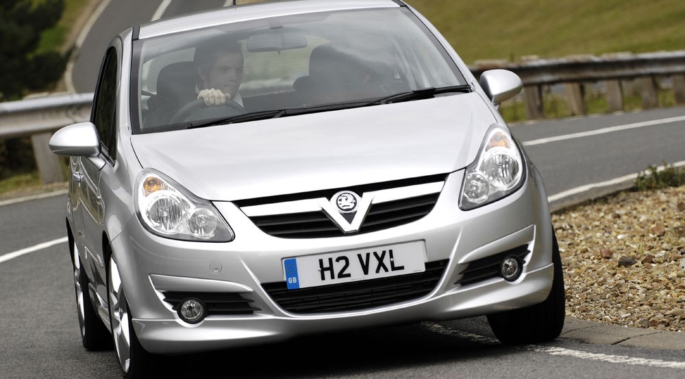 Vauxhall Corsa 1 6 Sri 07 Review Car Magazine