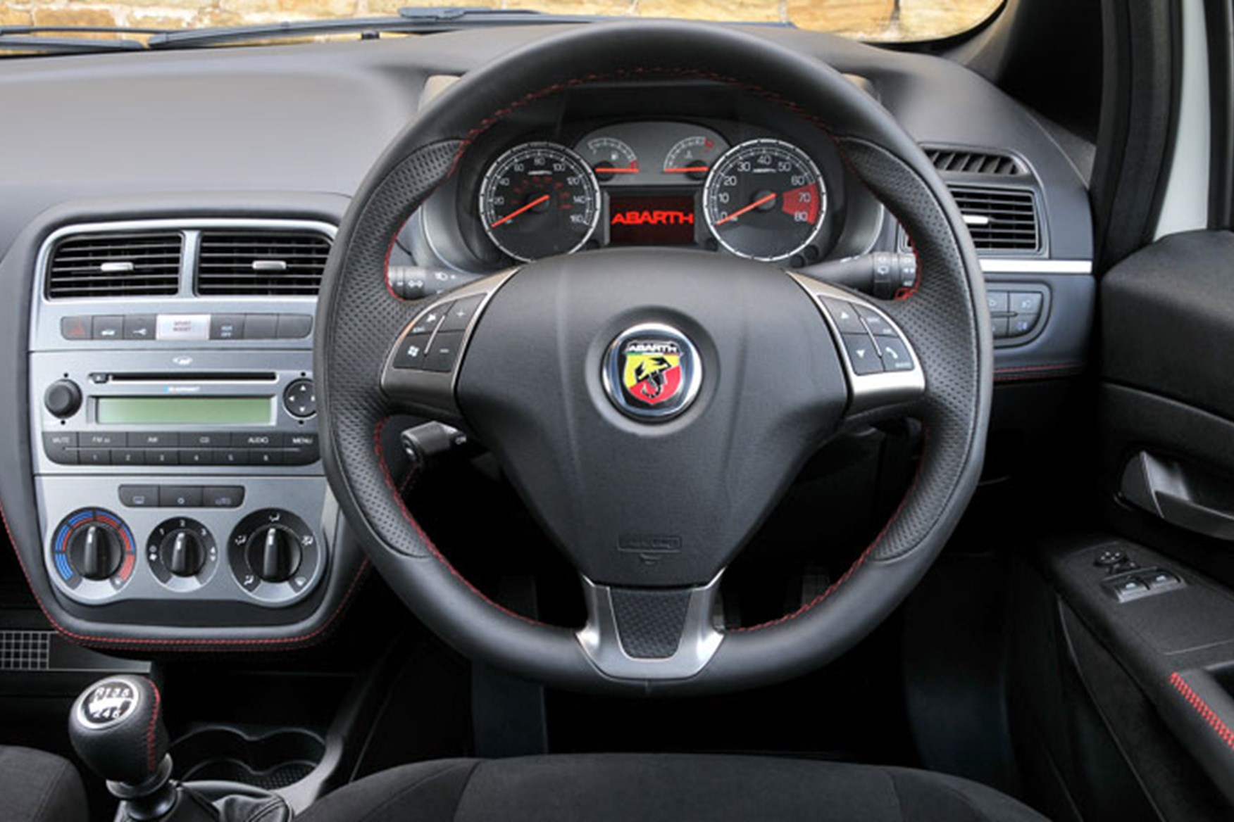 Fiat grande deals punto steering wheel