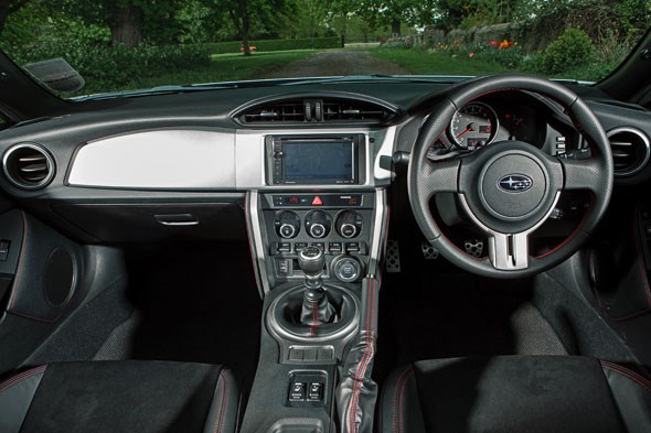 The dashboard of the Subaru BRZ. The Japanese Institute of Plastickiness approved