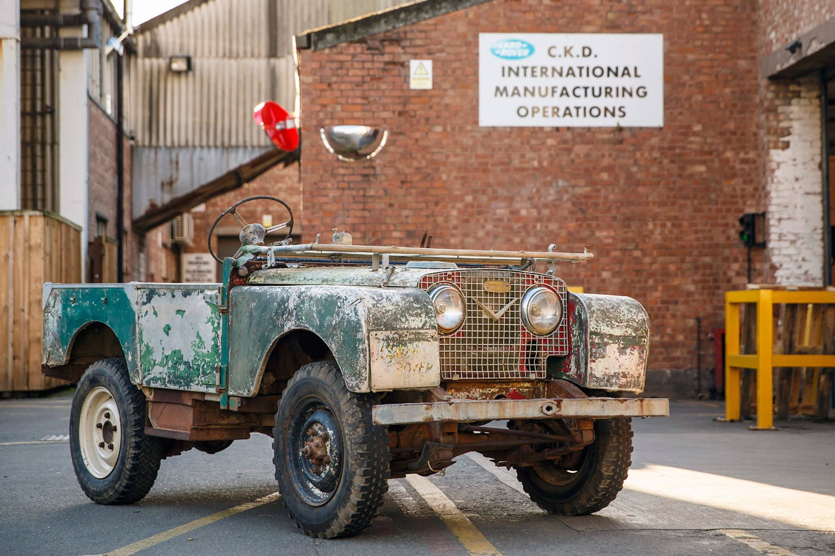 Land rover series i reborn