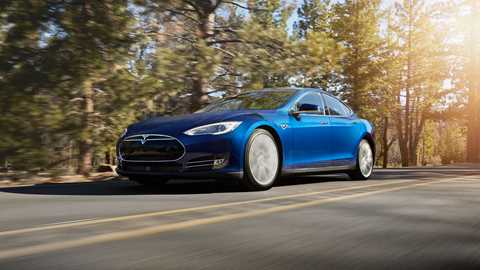 The new Tesla Model S 70D