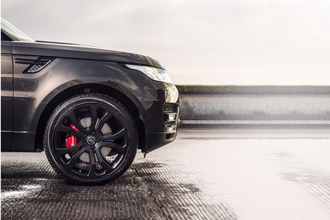 Range Rover Sport 22-inch wheels