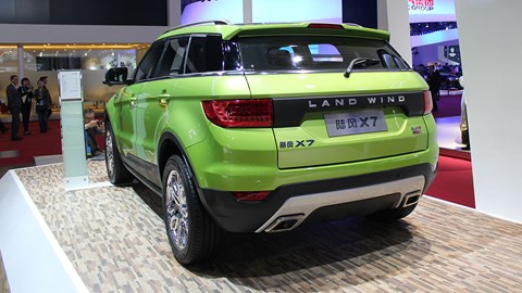 The infamous Landwind SUV that looks suspiciously like an Evoque...
