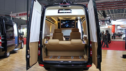 Luxury vans: popular in China