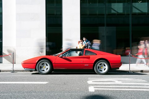 Ferrari 328