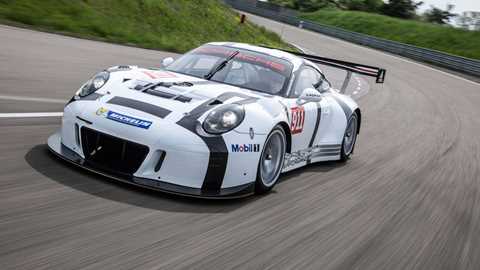Porsche 991 GT3 R is the race version of the 991 GT3 RS