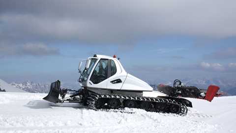 Lowie Vermeesch snow groomer