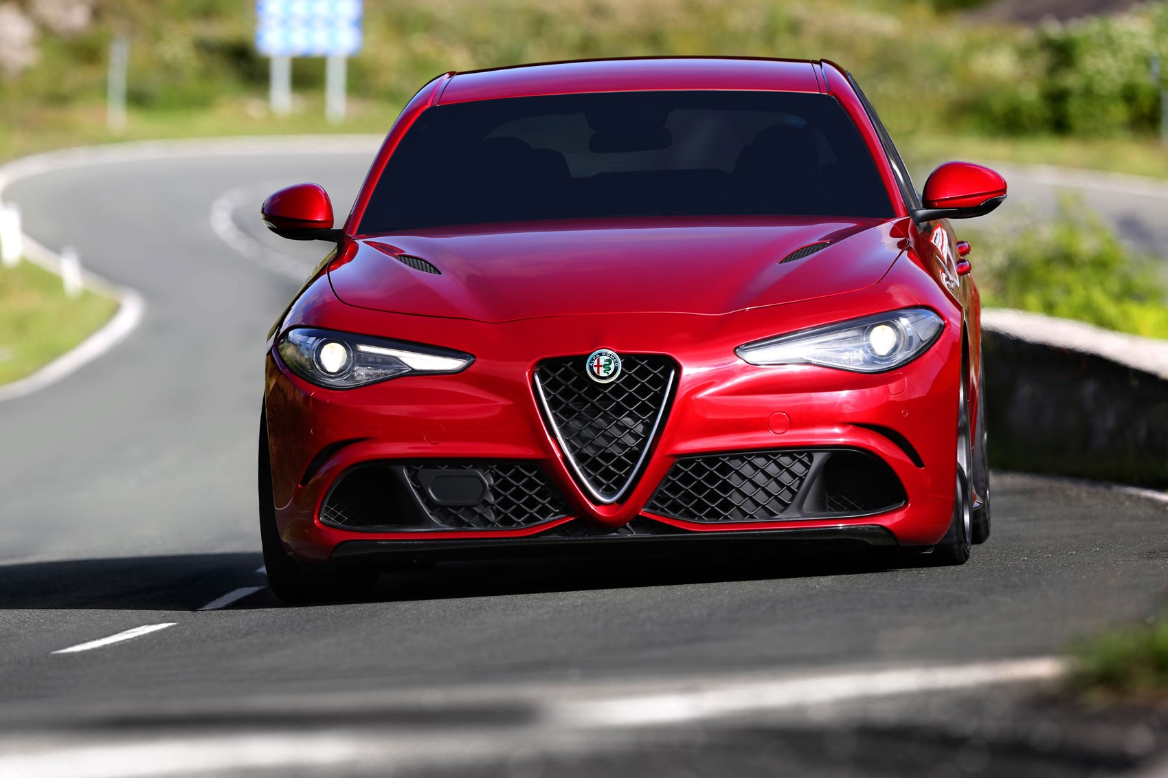 Alfa Romeo Giulia (2016) in pictures and on video: it's the new 159!
