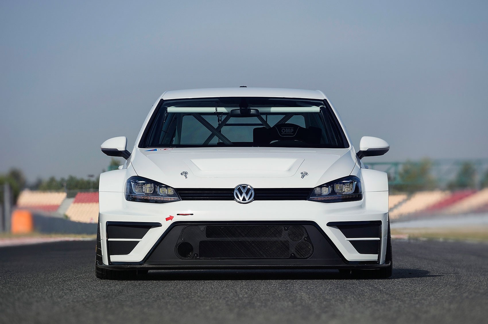Volkswagen Golf R400: Meet the hottest hatch