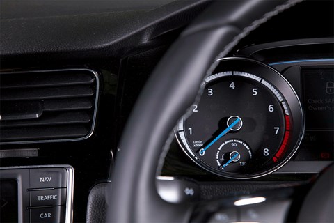 Blue instrument dials on our VW Golf R: not the easiest to read