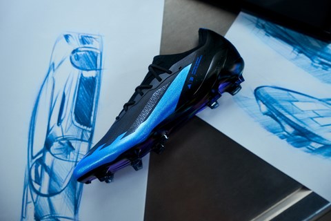 Lightweight, strong and fast: the Bugatti football boot, designed with Adidas