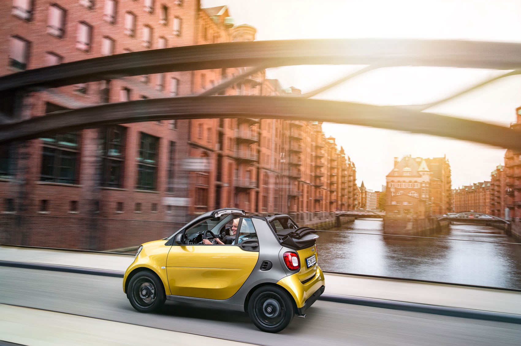 Smart fortwo cabrio tritop - Revista Carro