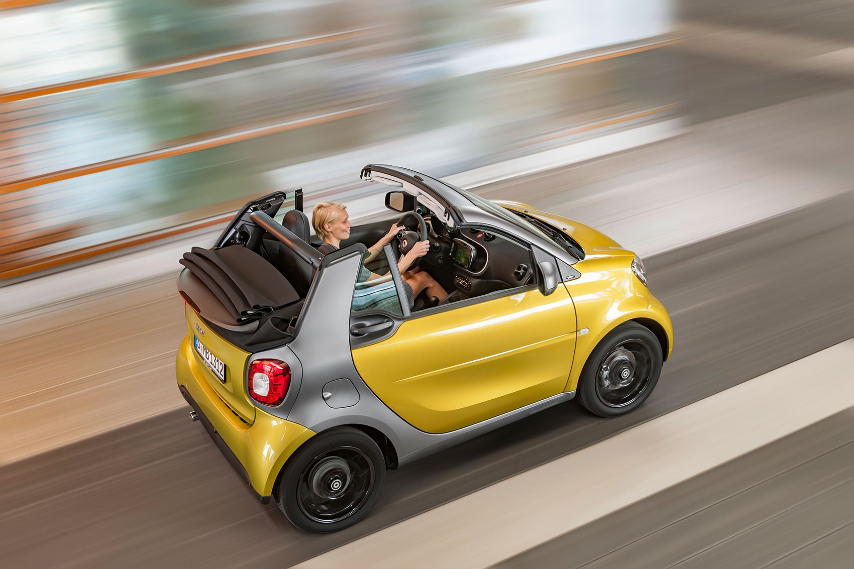 Smart fortwo cabrio tritop - Revista Carro