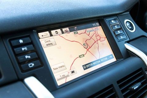 Land Rover Discovery Sport sat-nav