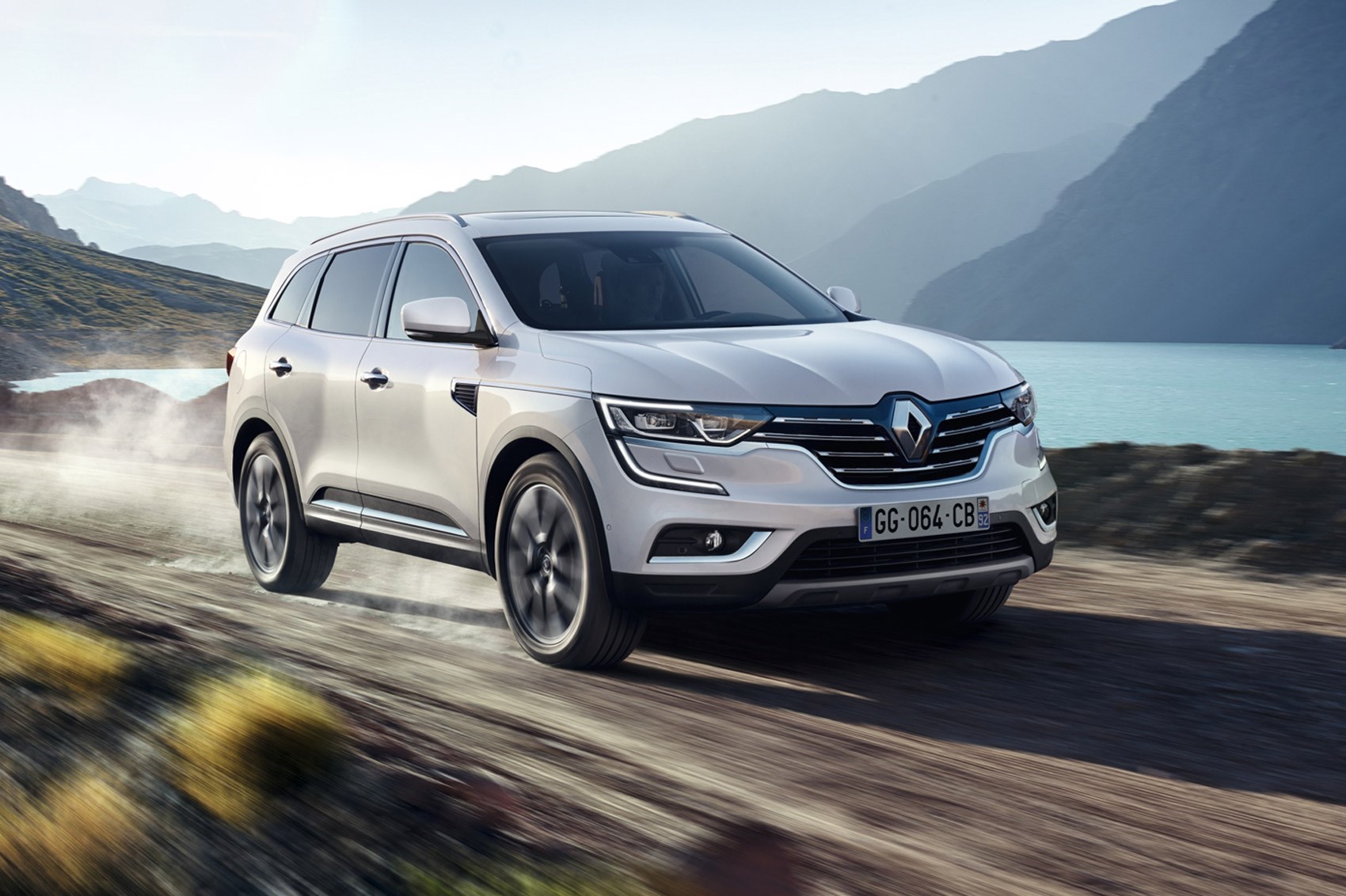 Le crossover craze continues: prices and specs revealed for 2017 Renault  Koleos