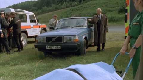 A pale blue Volvo 240 Estate? Not your average cop car