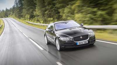 Jaguar XE Portfolio 2.0 i4 240 (2015) review