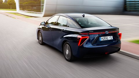 Competitors are few; Hyundai manufacturers a fuel cell-powered ix35