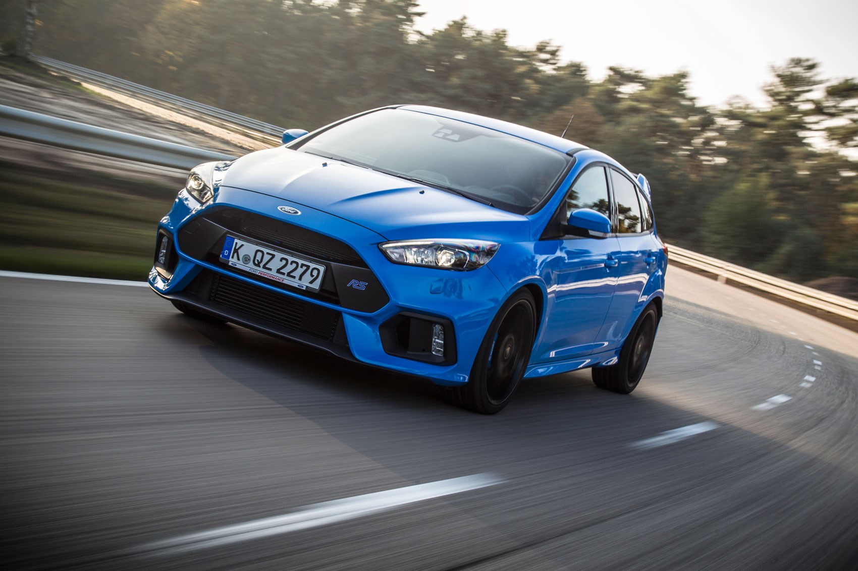Ford Focus RS (2016) first ride review