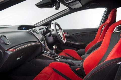 Inside the Civic Type R cabin