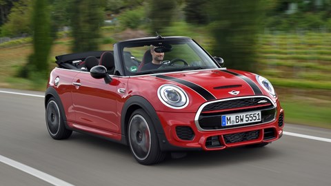 2015 Mini Cooper Roadster Review, Pricing and Specs