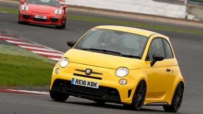 2016 Abarth 695 Biposto Record