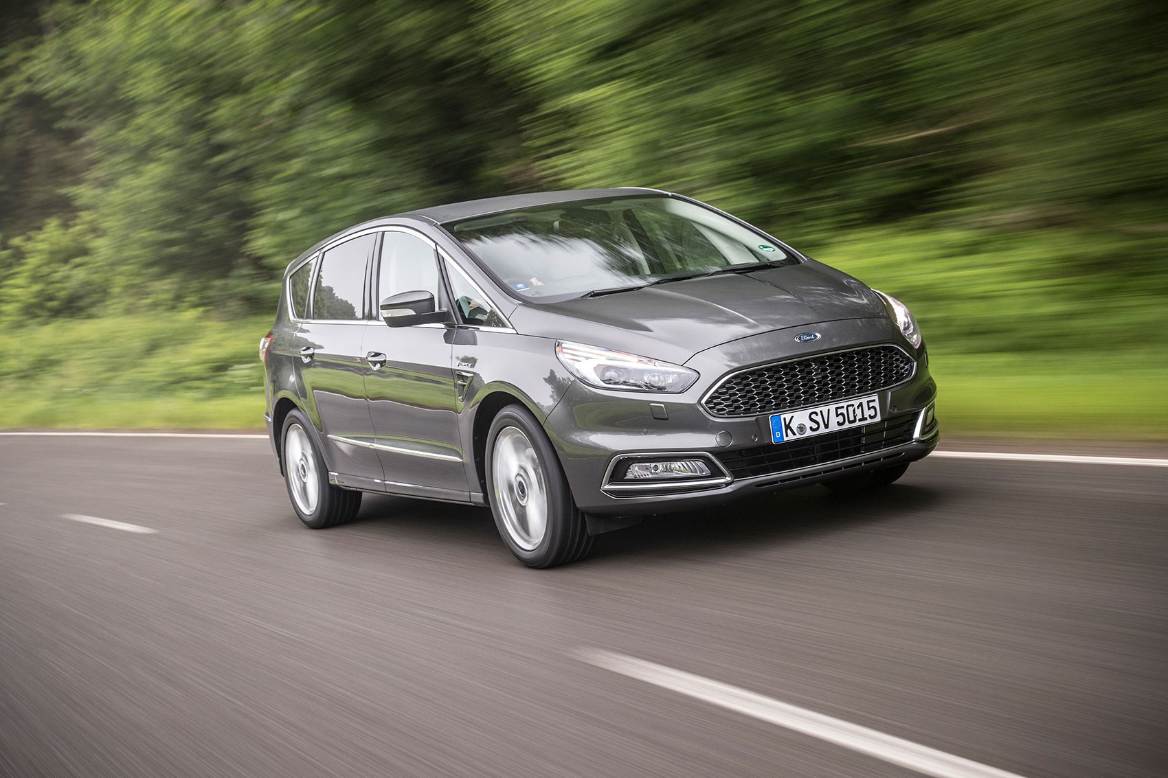 Ford S-Max Vignale 2.0 TDCi 210ps (2016) review
