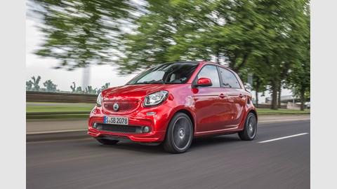 The new 2016 Smart ForFour Brabus: the CAR review
