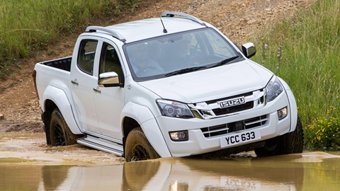 Isuzu D-Max Arctic Trucks AT35 (2016) review