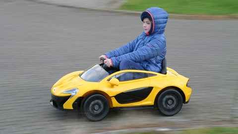 Blast around the playground... at 3mph full chat