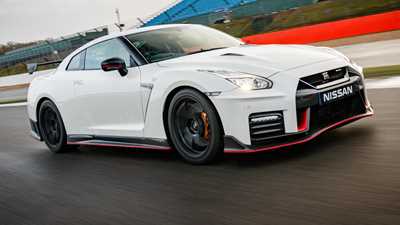 Nissan GT-R Nismo (2017) review
