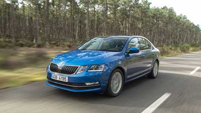 The newly facelifted 2017 Skoda Octavia tested