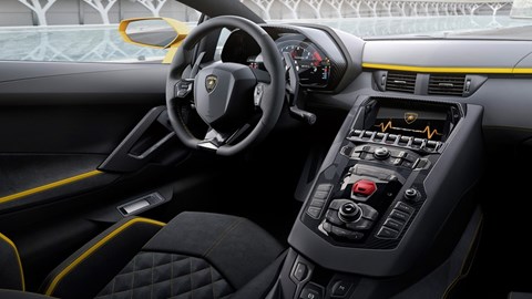 Lamborghini Aventador S (2017) review