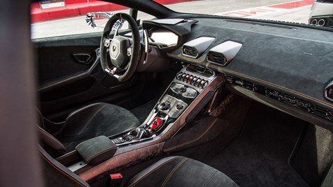 Lamborghini Huracan Performante (2017) pre-production car review