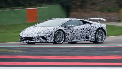 Lamborghini Huracan Performante (2017) pre-production car review