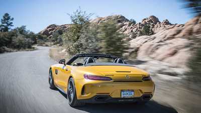 Mercedes-AMG GT C Roadster (2017) review
