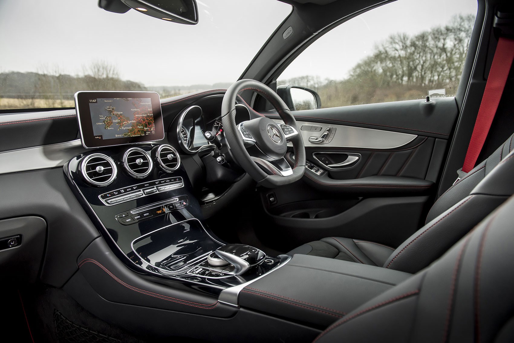 Inside the Mercedes-AMG GLC43 4Matic Coupe cabin