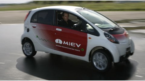 Mitsubishi i-EV (2007) review