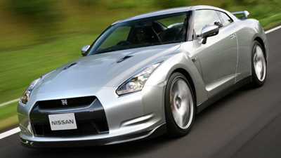 Nissan GT-R (2008) review